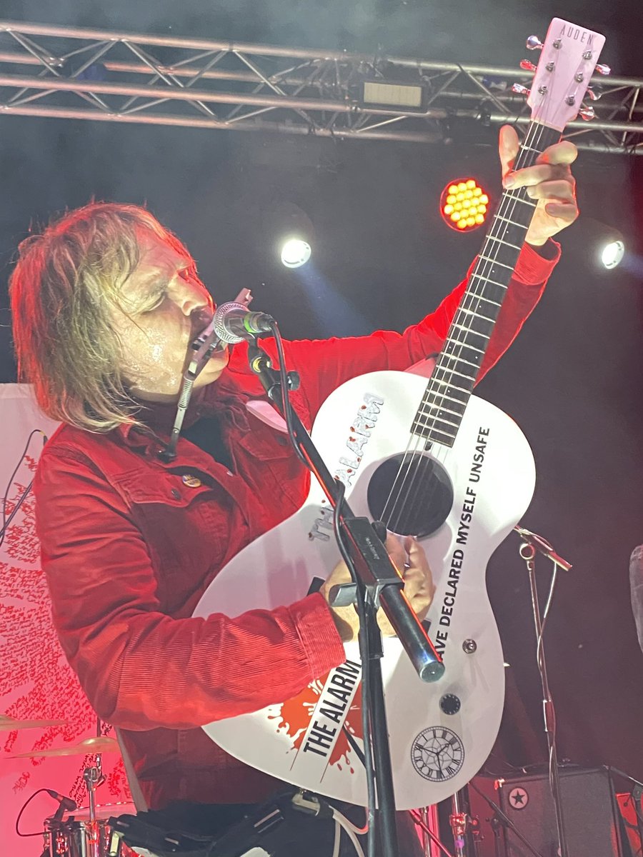 nigeladams68's tweet image. One year ago today @wylambrewery @thealarm @jamesonguitars @smileydrums @julespeters #greatnight #greatmemories