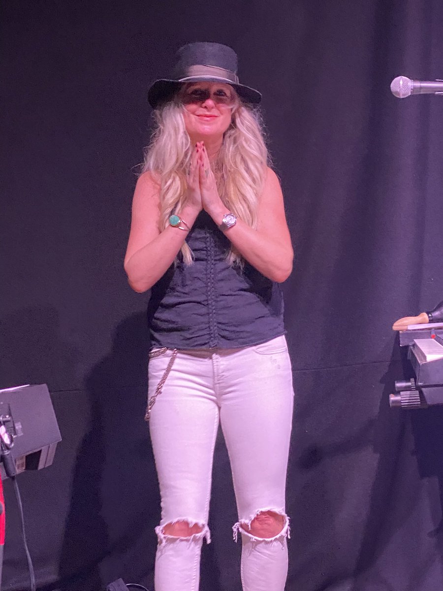 nigeladams68's tweet image. One year ago today @wylambrewery @thealarm @jamesonguitars @smileydrums @julespeters #greatnight #greatmemories