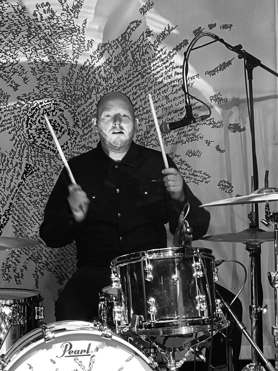 nigeladams68's tweet image. One year ago today @wylambrewery @thealarm @jamesonguitars @smileydrums @julespeters #greatnight #greatmemories