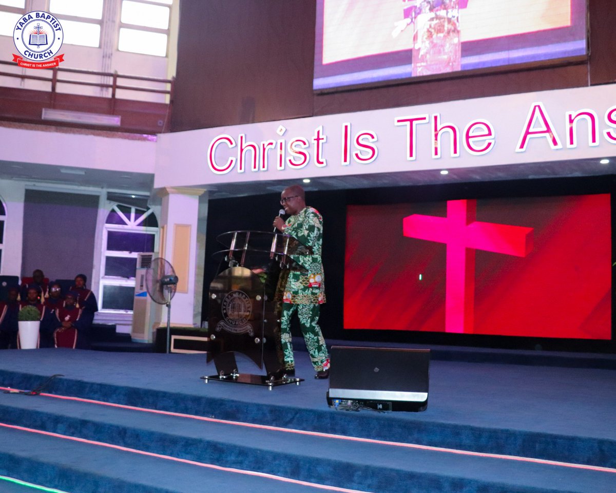 yababaptist's tweet photo. God’s minister through inspiration giving to us the word of today
#firstsunday #divineexploits
#palmsunday2023
#Yababaptist
#ChristIstheAnswer https://t.co/TbnmcaWTG7