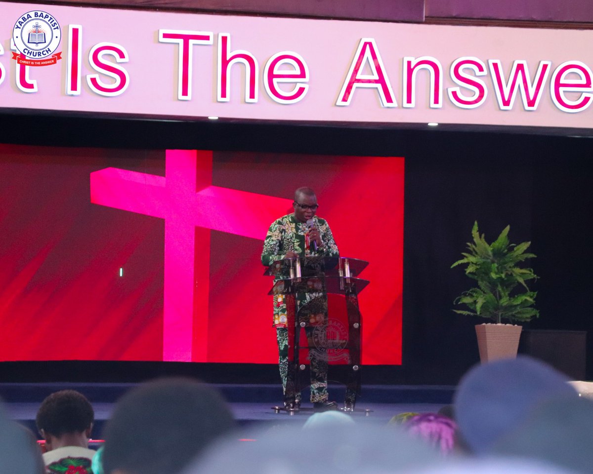 yababaptist's tweet photo. God’s minister through inspiration giving to us the word of today
#firstsunday #divineexploits
#palmsunday2023
#Yababaptist
#ChristIstheAnswer https://t.co/TbnmcaWTG7