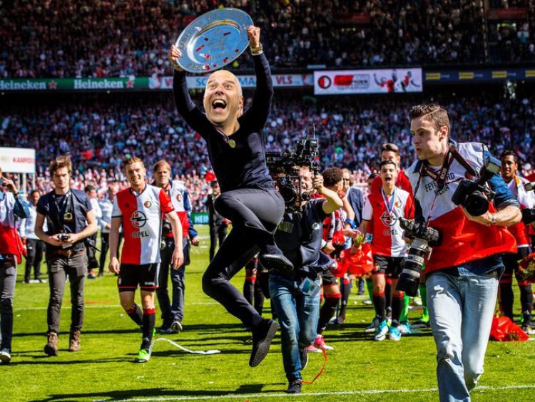 FRCsince1908's tweet photo. #Arneslot #Feyenoord #FeySpa #kampioen https://t.co/GTrsiYZXVS