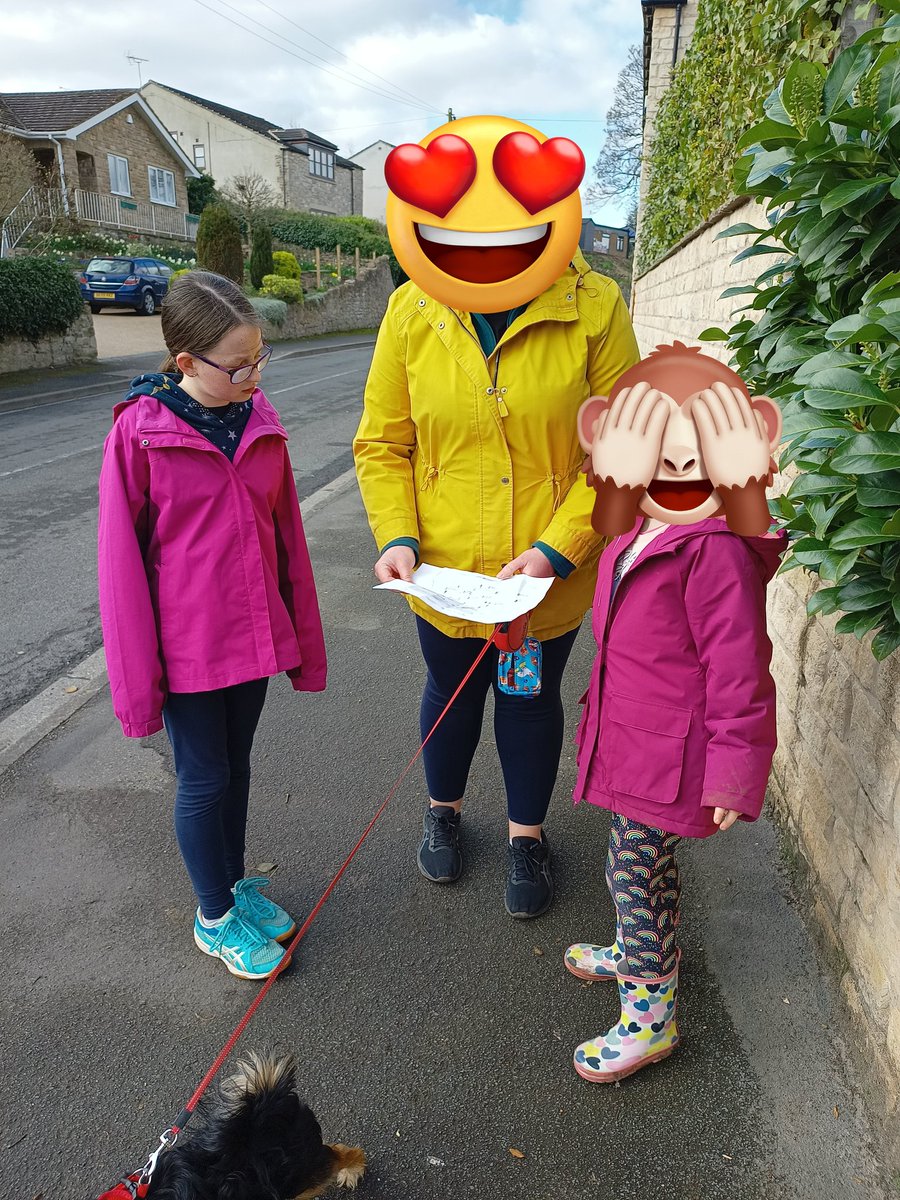 Rachel_Epic's tweet photo. E and her cousin were using excellent map reading skills this morning to find the Easter chicks @staynorHprimary @MrJeff85 #healthyselfie #Easter https://t.co/Efo3tZ6DII