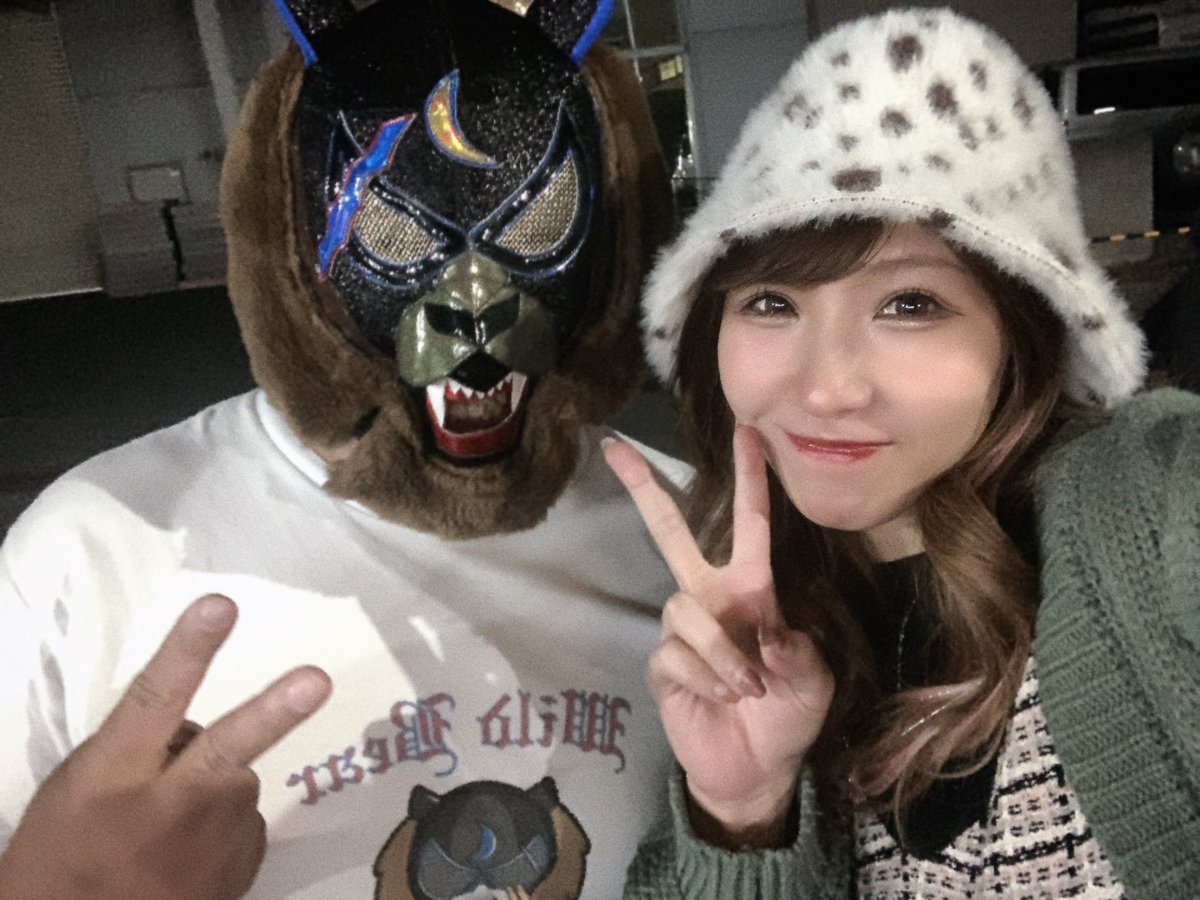 KANA_BSTREET's tweet photo. #GPS_PRO #HERO35
#バリアフリープロレス

 大興奮❗️
ありがとうございました^_^🎶🎶
見応えたっぷりの充実した時間でした⌛️なにより"バリアフリー"プロレスというのが素敵で👏わたしも手話もっと勉強してまたいきたいです🎶 https://t.co/b5H9xuTYP2
