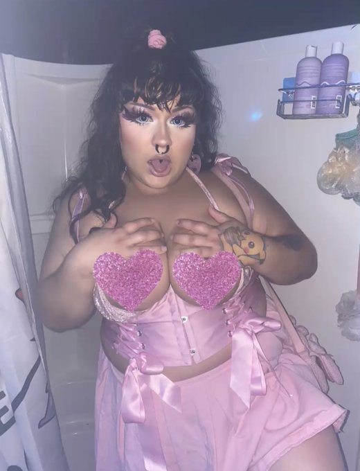 princess of gangbangs https://t.co/z8TgHEb6z3<a href="/tag/newprofilepic"class="tags"><span>#newprofilepic</span></a>