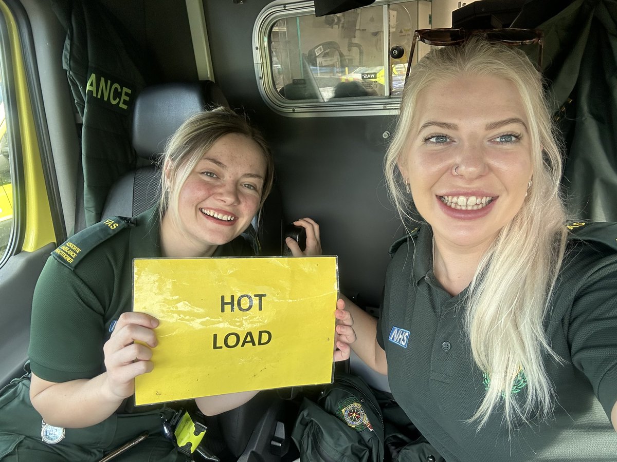 alexwelsh94's tweet photo. Barnsley’s Finest 💁🏼‍♀️ https://t.co/E3uc0iDOLD