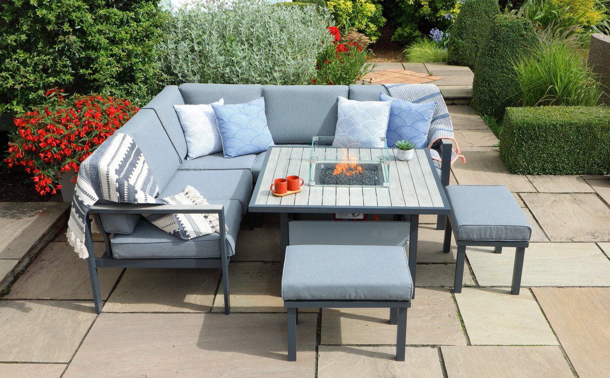 A sleek, modern and compact set - The perfect addition to any garden space🏡 

📸Turin Compact Modular Dining Set with Rectangular Gas Firepit 

Do you want a firepit with your garden set? 

#outdoorliving #furniture #gardenfurniture #lgoutdoor #diningset #diningsets #firepit