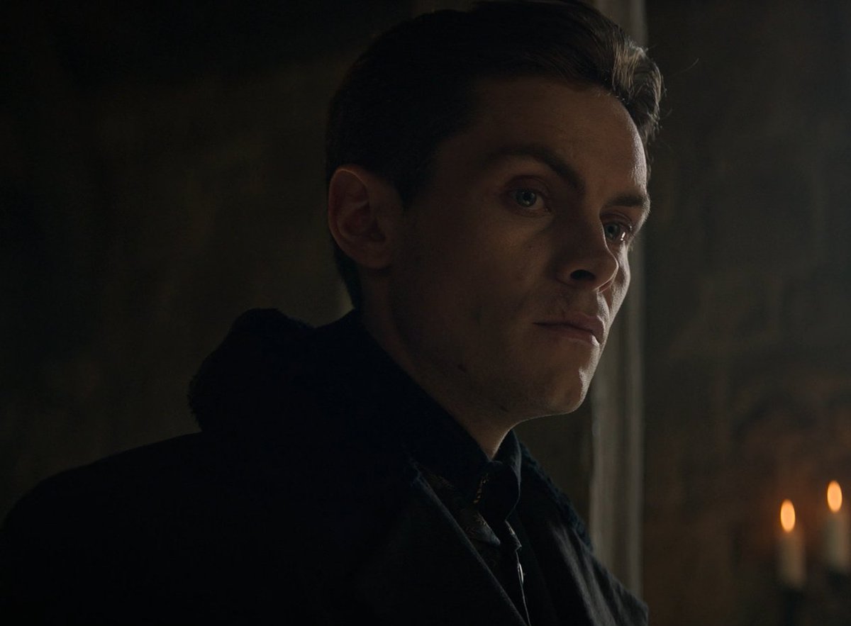 Kanejera's tweet photo. THE WAY NON BOOK READERS WOULD NEVER UNDERSTAND THE SIGNIFICANCE OF THIS SCENE BECAUSE IT'S ALL IN KAZ'S HEAD LIKE I'M DYING HERE
#SixofCrowsSpinoff #SOCspinoff #ShadowAndBone #ShadowAndBoneSeason2 https://t.co/Tzfb8DsS4h