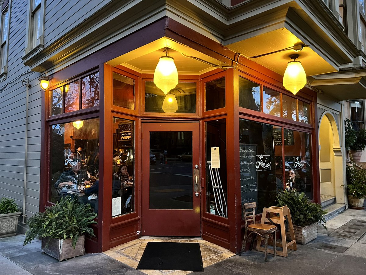 Food therapy at L’ardoise, a cute little French bistro hidden at a neighborhood corner. Amazing food and people. 

#SanFrancisco #FrenchBistro #Lardoise