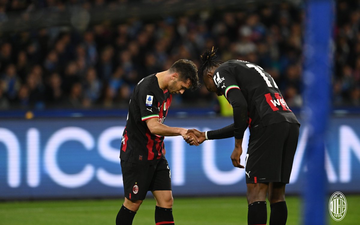 acmilan's tweet photo. Iberian excellence 🇪🇸🤝🇵🇹

#NapoliMilan #SempreMilan https://t.co/wC1Wtp7xOb