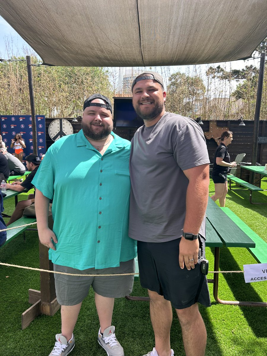 Blake_Leclair14's tweet photo. Shoutout @DoubleVodkaDon for the huge FAU play! 🐐 https://t.co/khelnF3kQu