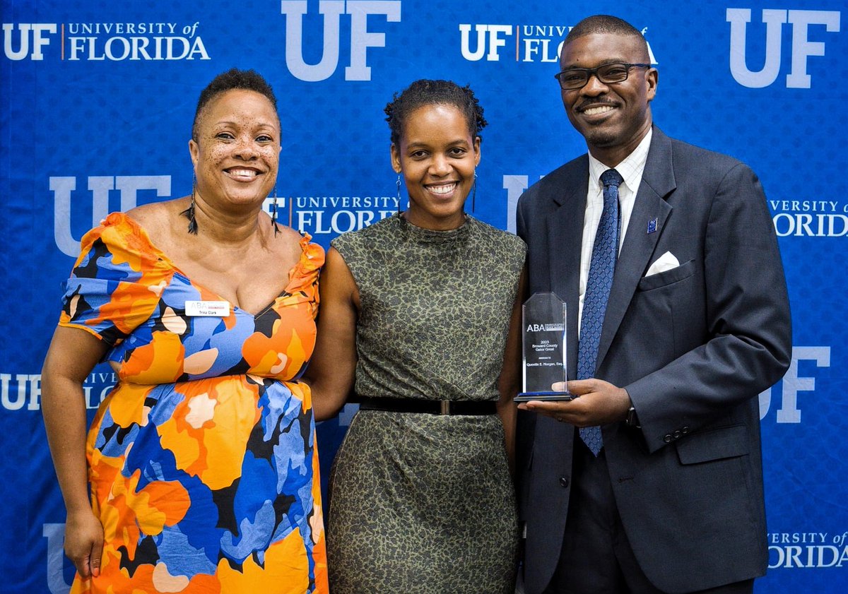 UFBlackAlumni's tweet photo. RT @UFABASoFla 
—————————
2023 Gator Greats was spectacular! Congratulations to the honorees, special guest, alumni and the @ufabasofla board on a great event!! #GatorGreats #GoGators #aba #abasfl 🐊🧡💙 https://t.co/aoHr71ucr2