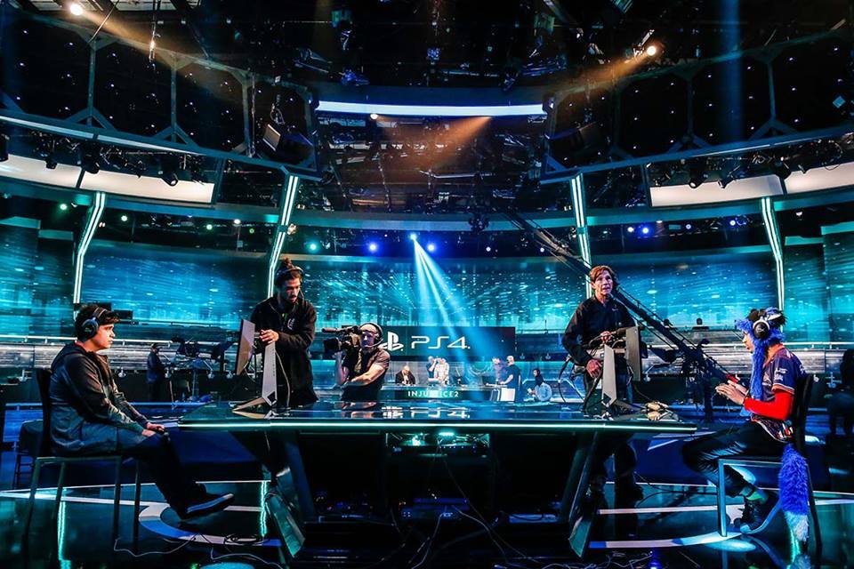 Heeyge0rge's tweet photo. Estoy F/A y recibiendo ofertas como creador de contenido y jugador de Fighting Games para este 2023. Planeo jugar MK11, SF6, MK12 y Project L (Cuando estos 2 sean anunciados). Además soy caster y estaré en Gamerscity en Abril y compitiendo en el #evo2023. Se agradecen los RT!🙏❤️ https://t.co/NGax9EJlMe