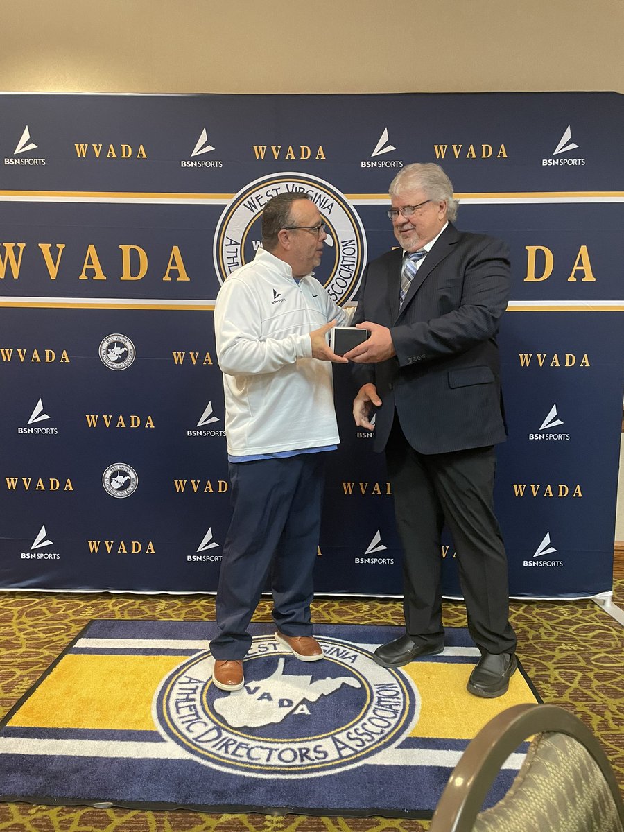cchssports's tweet photo. Congratulations to former AD Bill Gillispie on being recognized for 20 years of service as Athletic Director! He was AD at Catholic for 15 years and the school had over 40 State Championships during his tenure! ☘️ https://t.co/oF8gmcHtLz
