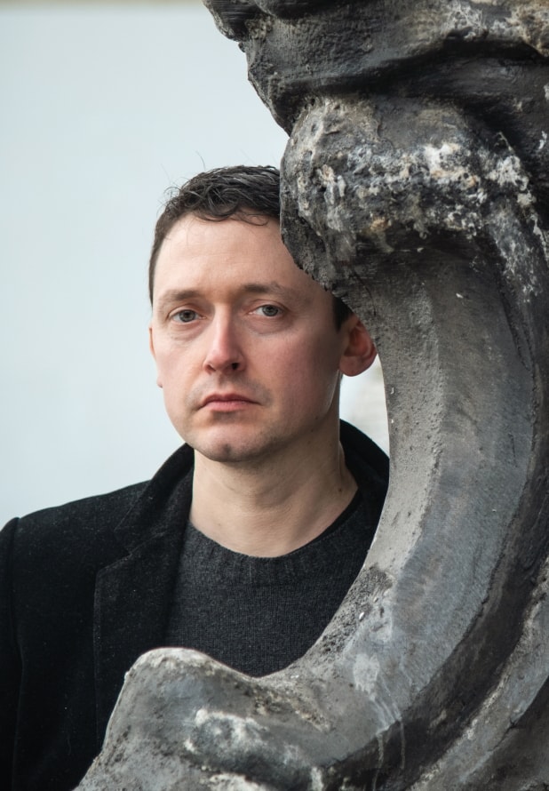 Nicola Samorì, born in 1977 in Forlì, Italy, is an artist known for his dark and atmospheric paintings and sculptures that draw inspiration from the Baroque and Mannerist periods. He studied at the Academy of Fine Arts in Bologna, and his works have been exhibited in numerous