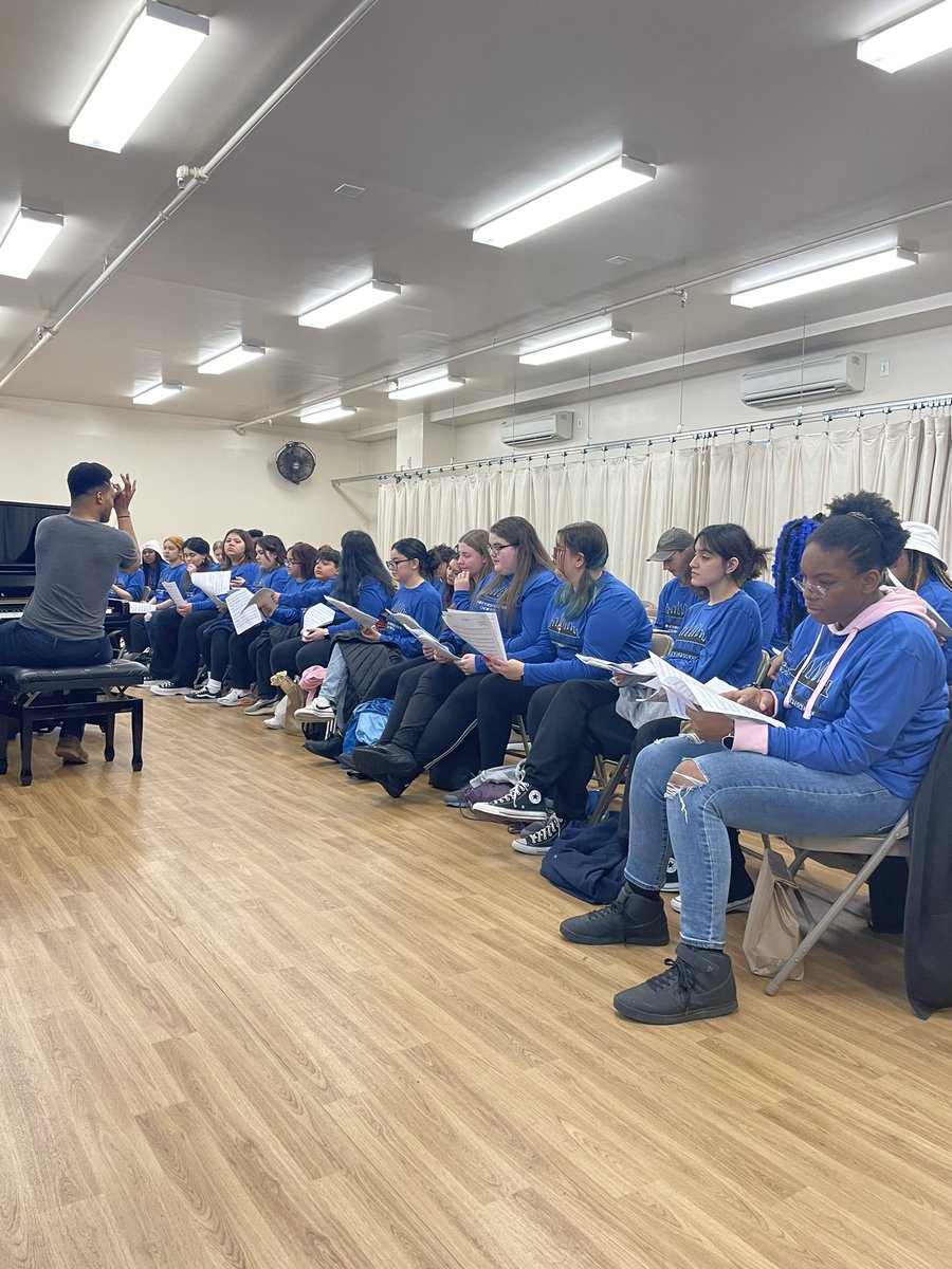 HarveyChoirs tweet media