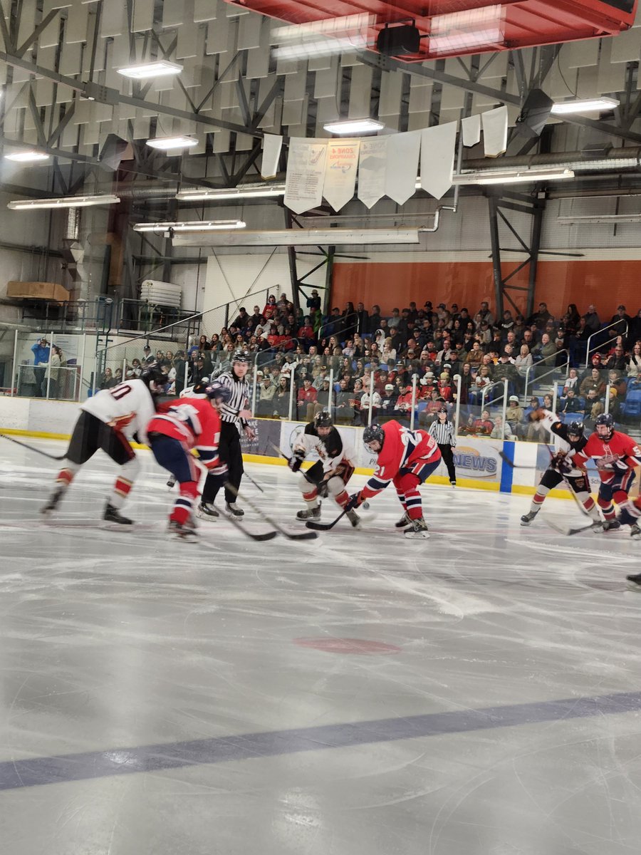 TheTrainerEtc's tweet image. And here we goooooooo!!!!
@cac_hockey 
@U18AACAC_BP 
#haprovincials 
#Wecomingforit
#teamfirstteamlast