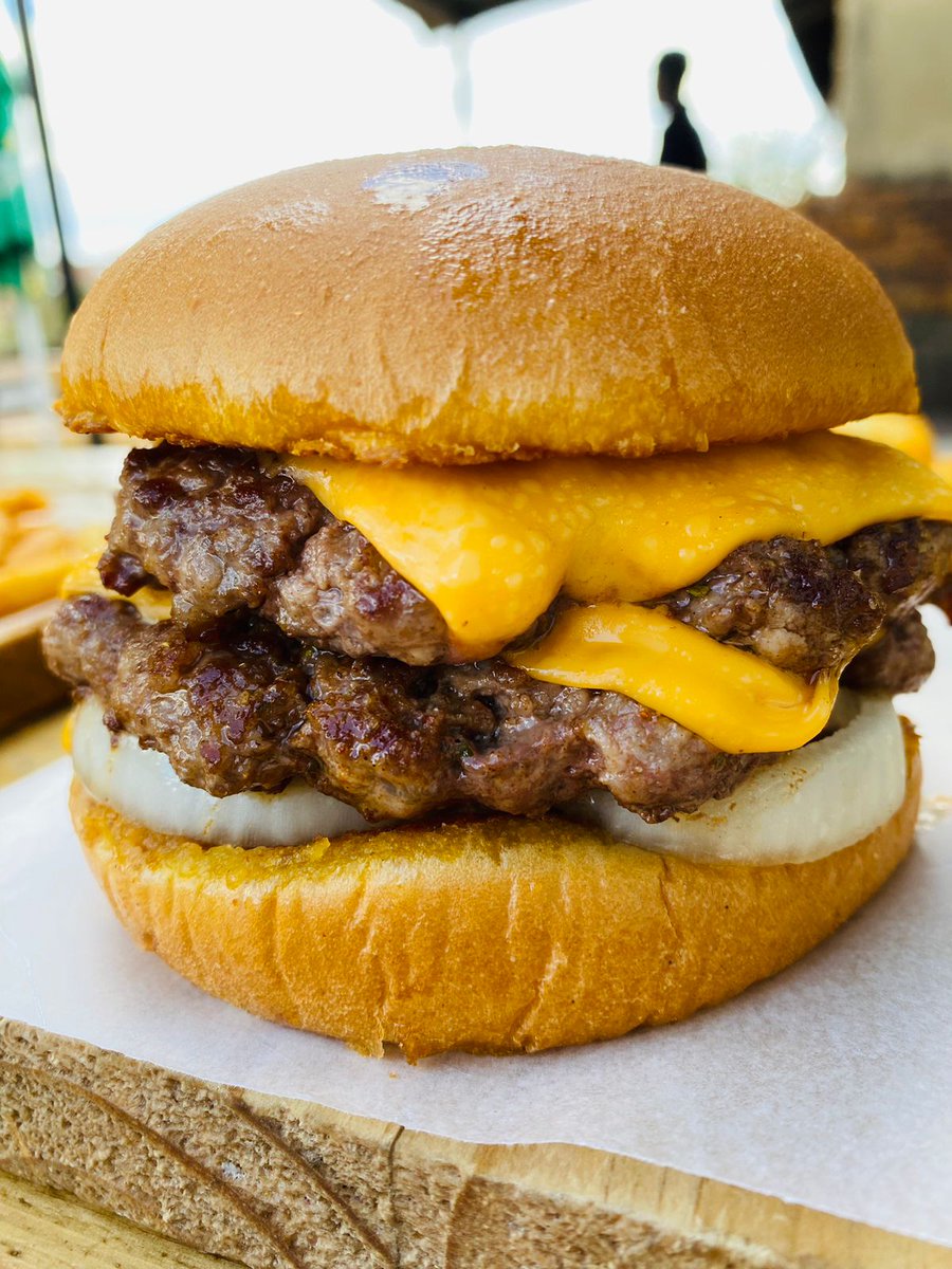 BrianM_____'s tweet photo. Please support my hustle by RT🍔🍟🙏🏽.
2154 Douglas montseng drive(vosloorus)📍

5284 sophangisa street(katlehong)📍 https://t.co/6rnizk0zoe