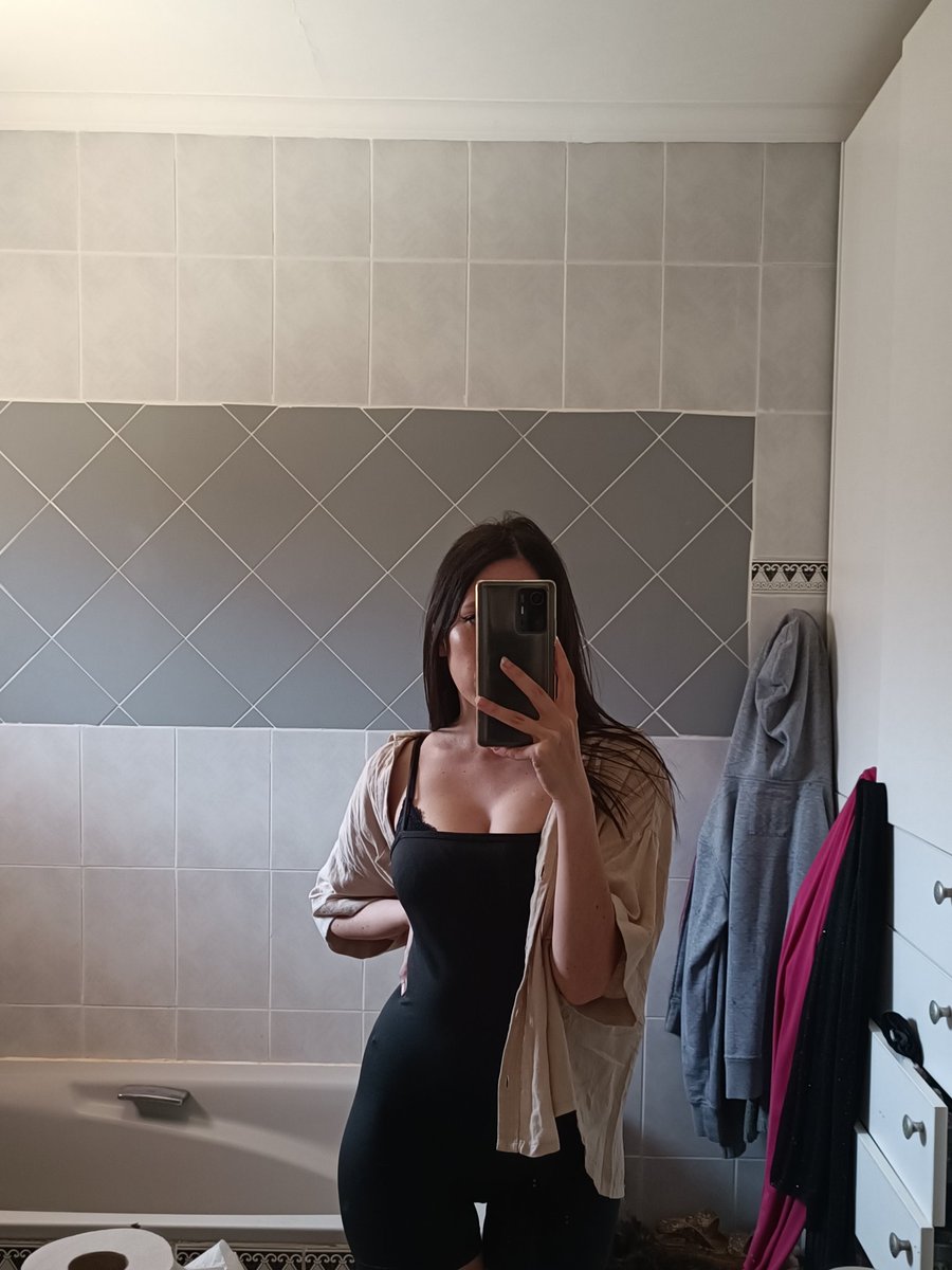 Vicky97_RM's tweet photo. Casual https://t.co/Qrt00cbKWz