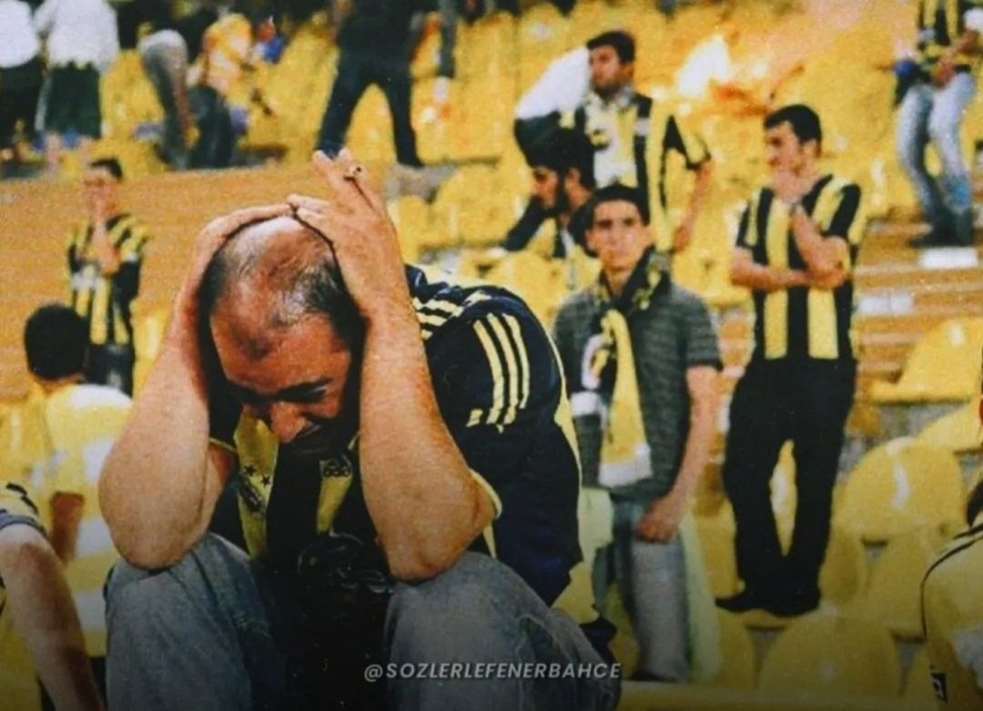 Mutluluğu bilirsin 
Mutsuzluğu Bana Sor. 
#Fenerbahce