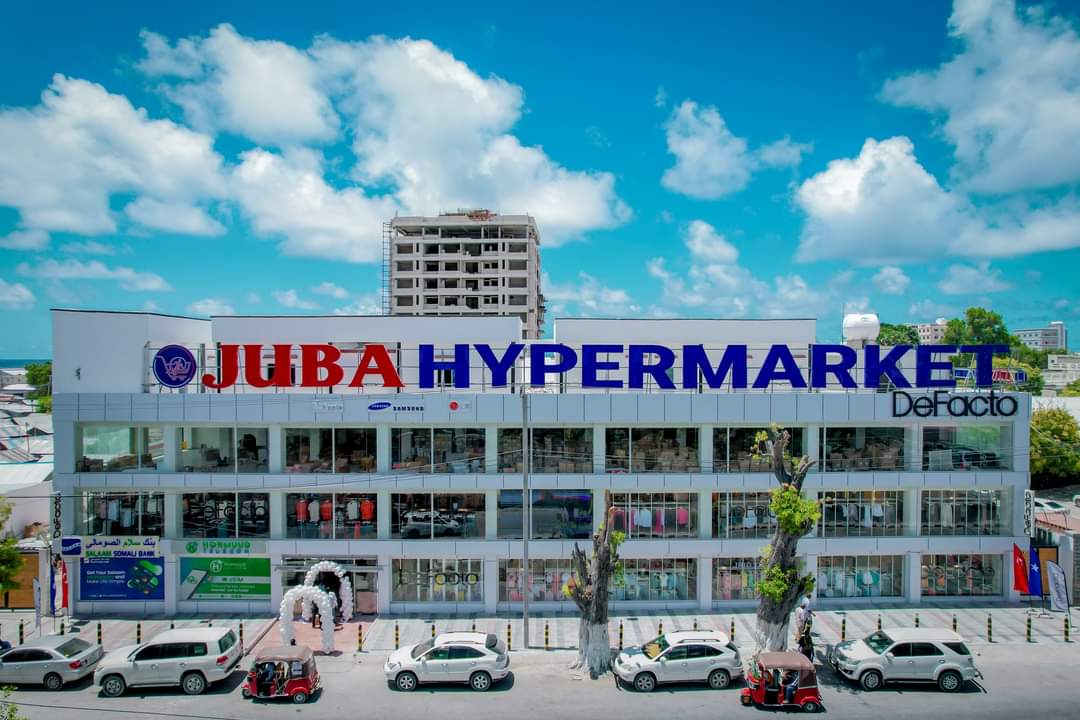 kariim7528's tweet photo. Kobaca Ganacsi ee casimadda Umadda Somaliyed oo sii kordhaya
Iyo Ififaalo nabadeed
#Barakeeallowxamar 
#JUBAHYPERMERKET
Welcome https://t.co/kRMtTk6tsW