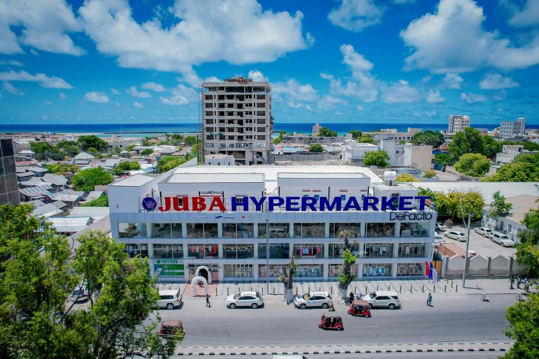kariim7528's tweet photo. Kobaca Ganacsi ee casimadda Umadda Somaliyed oo sii kordhaya
Iyo Ififaalo nabadeed
#Barakeeallowxamar 
#JUBAHYPERMERKET
Welcome https://t.co/kRMtTk6tsW