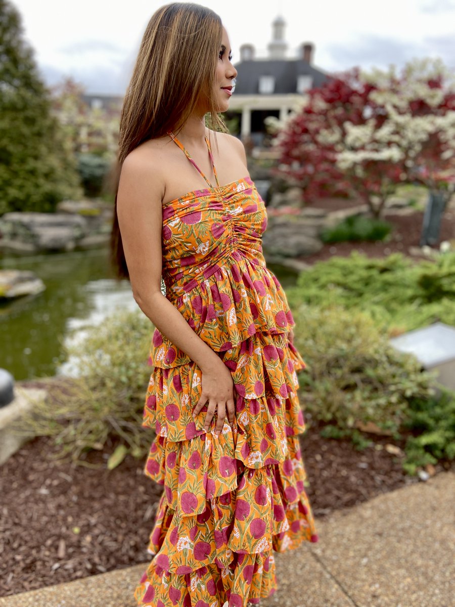 JADESERALDE's tweet photo. Feeling blessed! Happy to share my latest design, The Elenita Maxi Dress in Tangerine. #jadeseralde #independentfashiondesigner #maxidress #ruffledress #femininefashion #elegantdresses #womenfashion #resort2023 #resortwear #ss23 #vacationdress #springdresses๐ #summerdresses๐ https://t.co/43MEJaKe29