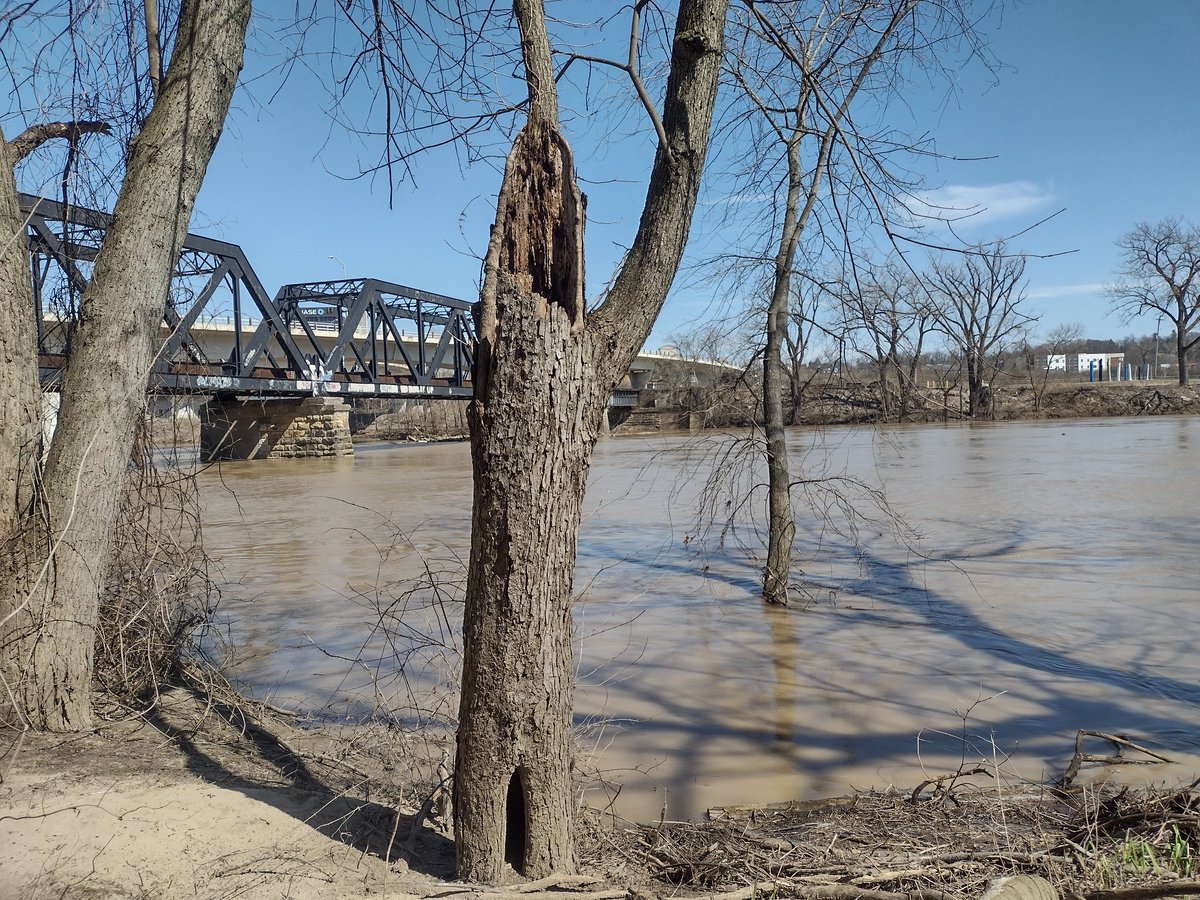 localclowncrew's tweet image. The intro to Holy Man by blind melon speaks on this spot.....
#RIPShannonHoon
#ClownZero.Crew