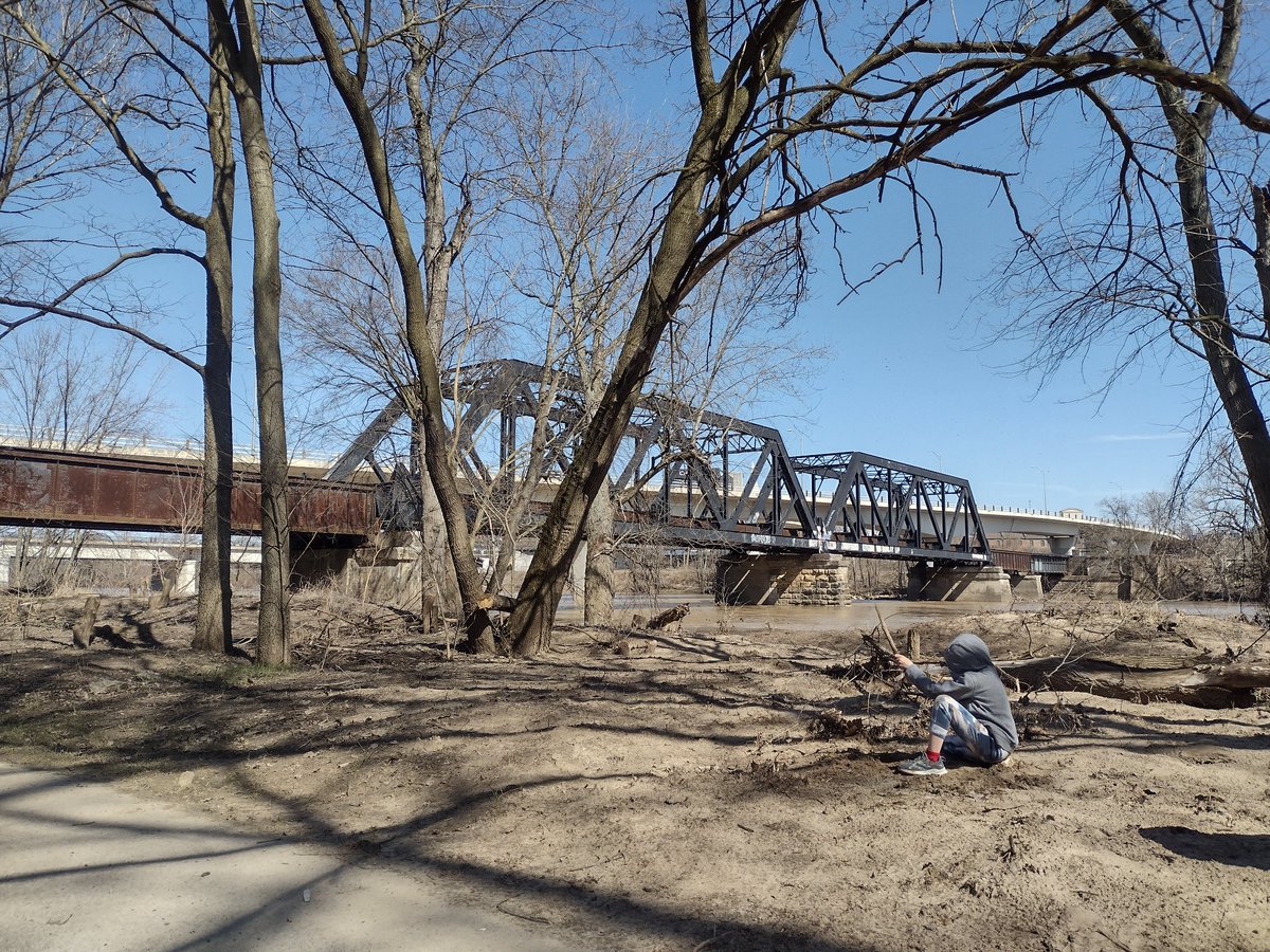 localclowncrew's tweet image. The intro to Holy Man by blind melon speaks on this spot.....
#RIPShannonHoon
#ClownZero.Crew