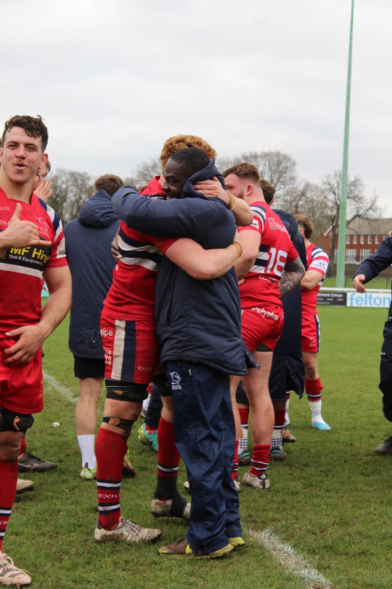 DoncasterKnight's tweet photo. 𝘼𝙘𝙖𝙙𝙚𝙢𝙮 𝙋𝙧𝙞𝙙𝙚 ⚔️

That moment when you've just made your first ever Championship league start, played 80 minutes and spot your Academy coach after full time.

A huge congratulations to @DKAcademy_ player Adam Hopkinson, seen here with Tyson Lewis yesterday. https://t.co/mYMaSXbopQ