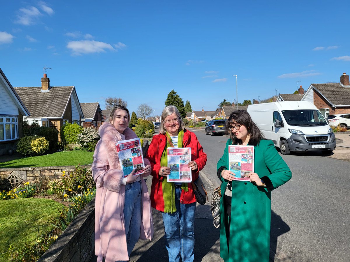 LizClements's tweet photo. Fantastic campaign session in Penn this afternoon with @CeliaHibbert @COL_Kashmire @JackEDeakin @thedancingflea Mohammed Naseem &amp; @nickyebrennan. #nicky4mayor https://t.co/xylDqCbYE1