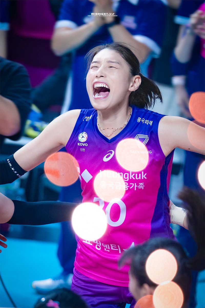 2022-2023 V-리그 챔피언 결정전 2차전
#김연경 #KIMYEONKOUNG