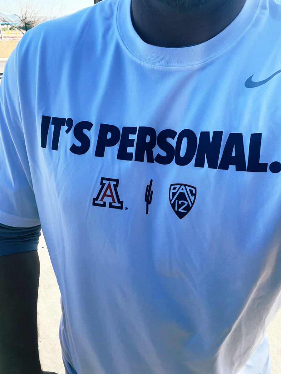 CoachShieldsUA's tweet photo. Shirt for the day, thank you @CoachJeddFisch and @ArizonaFBall! No. 9 USC 1pm today! Don’t need to be a tennis fan for this one, the #BearDown spirit will be alive, you’ll know what to do! Just show up, it’s personal to all of us! @AZATHLETICS https://t.co/Enjj6C4MAI