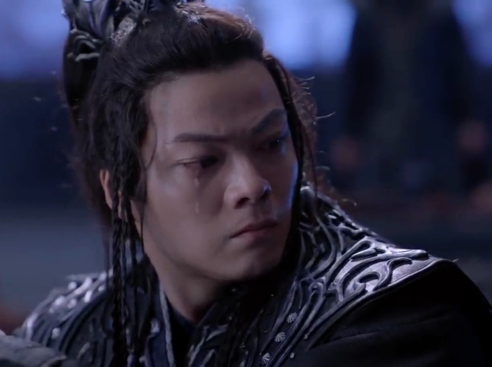 ajikdo39's tweet photo. [31]
#wudai risking his life defending #qingkui

he doesn't care if kui is his crown princess tantan or empyrean consort, he won't let her die 🥺
huge difference from his treatment of her when she first arrived at that same hall

#thestarrylove #chenmuchi #hexuanlin #jiangxiaolin https://t.co/ceCeDZXguZ