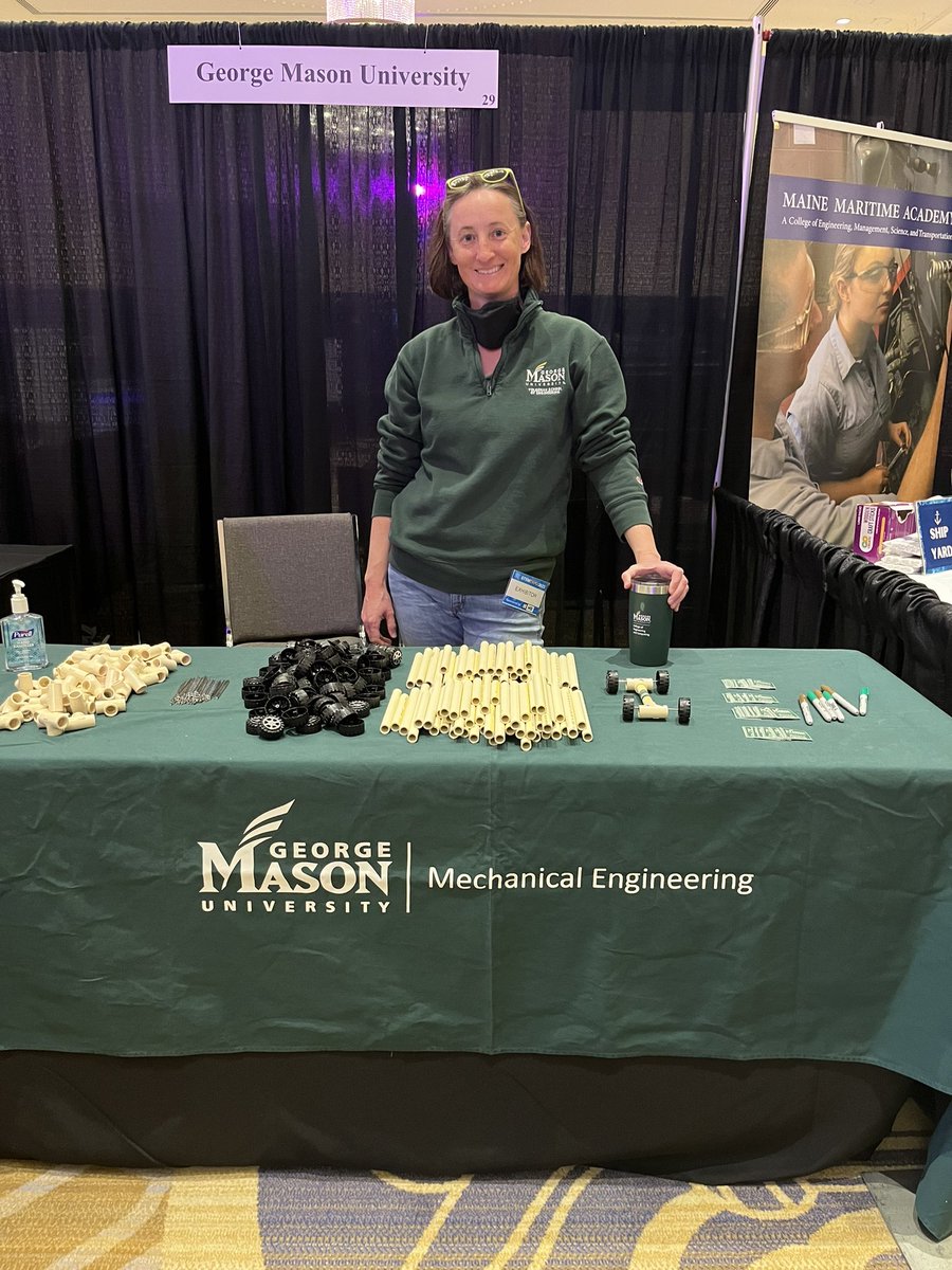 Come learn about @Mason_CEC here at the @NavyLeagueUS @SeaAirSpace #STEM Expo!