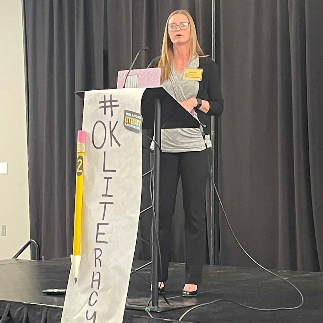 SWOSU_DOE's tweet image. SWOSU educators attended the Oklahoma Literacy Association conference in Edmond, OK on Saturday. We heard from authors Alton Carter and Carol Jago as well as attended excellent breakout sessions to improve literacy in our classrooms! 💙🐾❤️📚