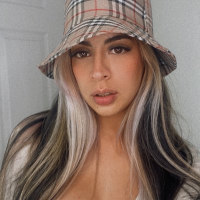 #NuevaFotoDePerfil https://t.co/9GmXXINsVb<a href="/tag/nuevafotodeperfil"class="tags">#NuevaFotoDePerfil</a>