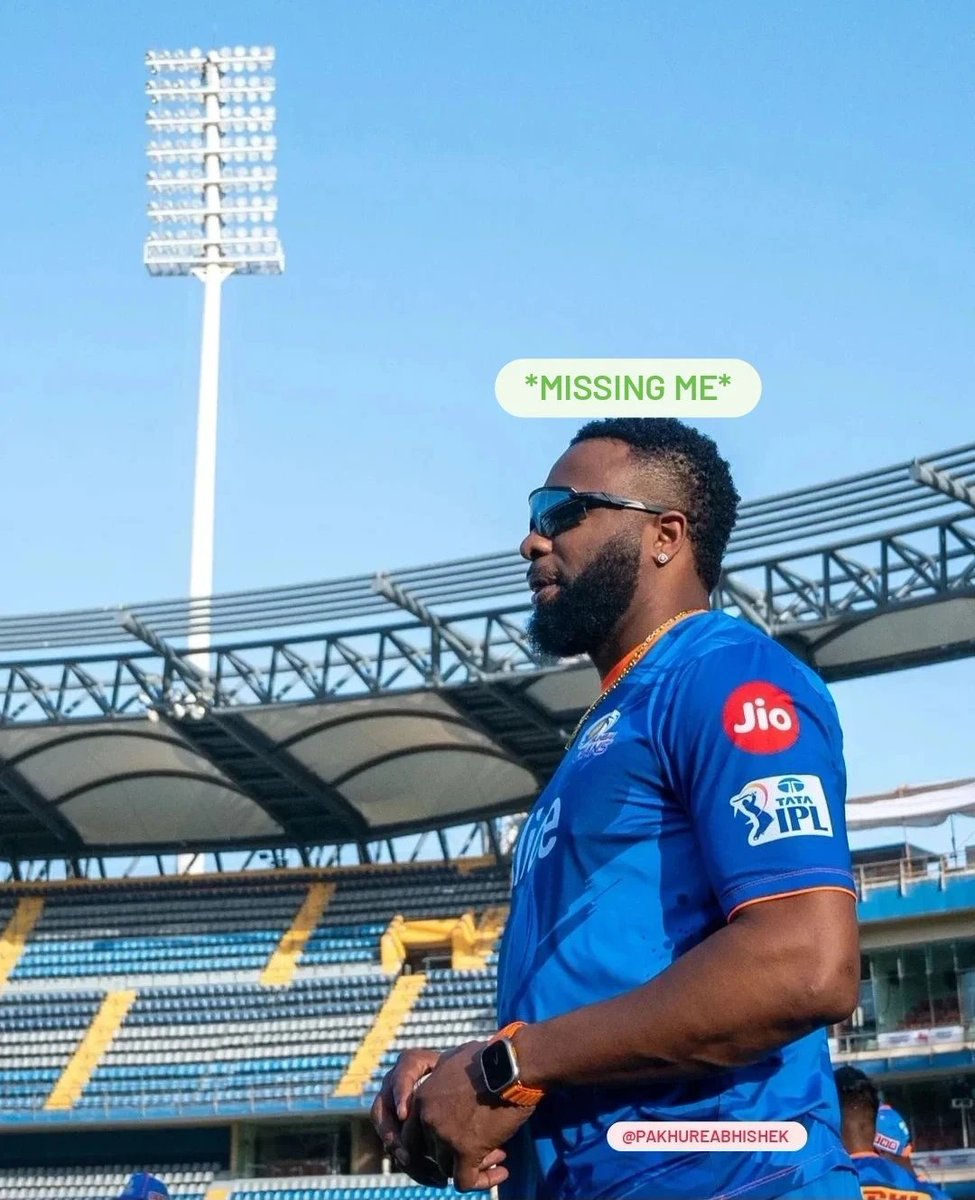 PakhureAbhishek's tweet photo. @ACKOIndia @mipaltan After Tim David Dismissal
Le Polly to MI Fans 😐
#MI | #Contestalert #CricketTwitter #MIvsRCB
#CheckACKO #BoliBachchan
#ACKOForTheFans @AckoIndia https://t.co/mOkXclJh2s