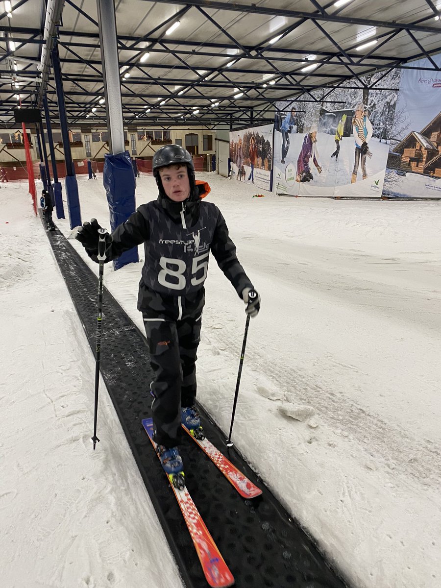 FH_Moguls's tweet photo. Another great #FHWT championship with a lot of nice categories. #mogul #MUGL @FH_Moguls #FreestyleHolland https://t.co/SxdS18Rq07