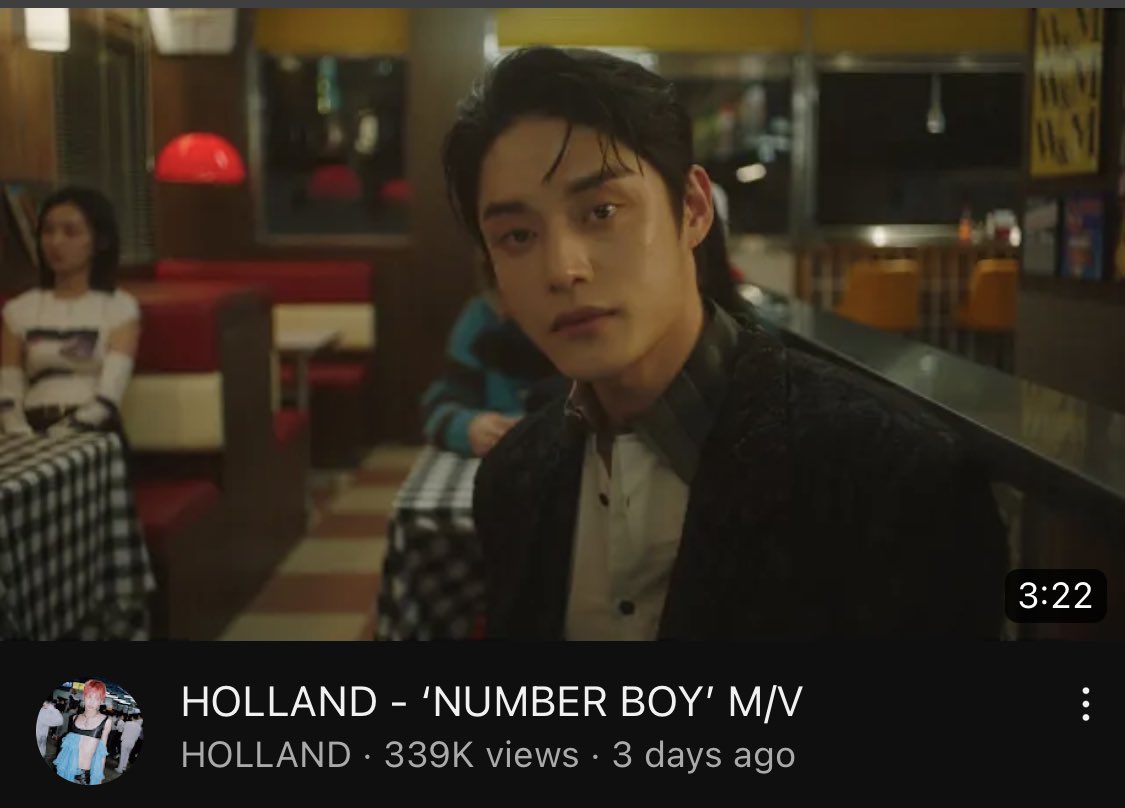 bb_SeokMatthew's tweet photo. #JIWOONG ‘s cameo in Holland “Number Boy” m/v
#KIMJIWOONG #HOLLAND #NumberBoy https://t.co/tj9zhSJI0R