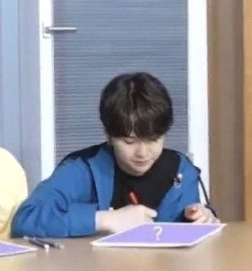 adorable yoongi — a healing thread