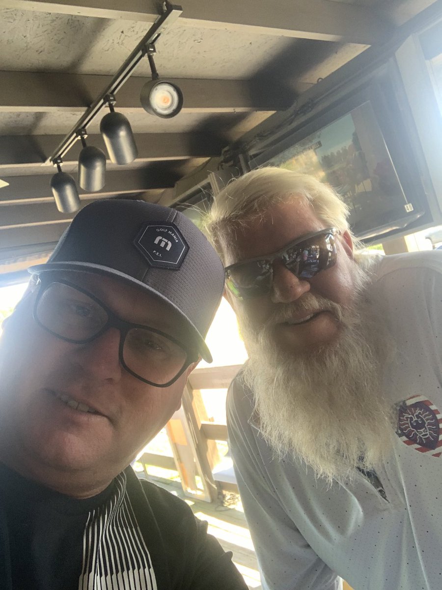 wade hulbert tweet media