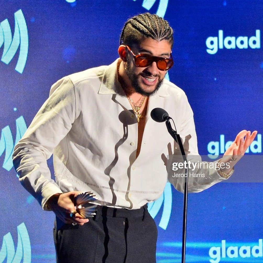 benitonewsmx's tweet photo. Bad Bunny fue el tercer artista más escuchado en el mes de Marzo de 2023, con 1,44 mil millones de streams en Spotify. https://t.co/QYt6mU0Icm