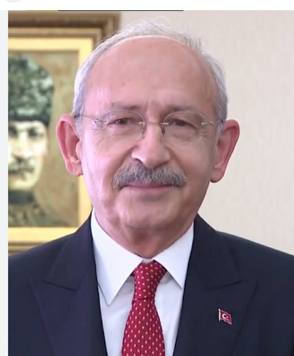 SAYIN KILIÇDAROĞLU,

Seccade olayından dolayı  üzgün olduğunuzu söylüyorsunuz.

Kul hakkı yediniz mi?
Hayır.

İmar affı çıkarıp onbinlerce insanın  hayatına sebep oldunuz mu?
Hayır.

Damadınız Petrol kaçakçılığı yaptı mı?
Hayır.

Çocuklarınız yurt dışına para kaçırdı mı?
Hayır.