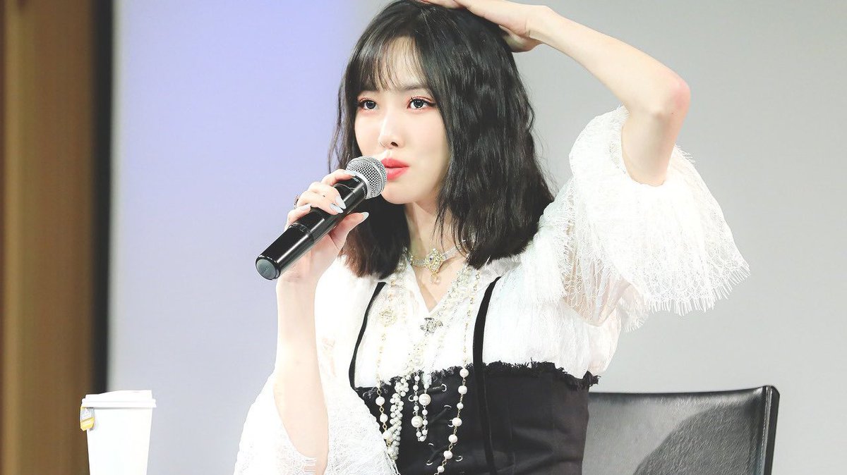 era hora de escapar de la cueva y fui al #다나에𝟷𝑠𝑡𝐴𝑛𝑛𝑖𝑣𝑒𝑟𝑠𝑎𝑟𝑦⁩ a tomarle muchas fotitos a esta reina en el #𝖒𝕖𝕖𝕥𖧷𓈒࣪·D𝑎́𝑛𝑎𝑒⁩ ¡! mucha suerte.

⠀⠀—   @ デミアンㅤ𔓘ㅤ 𝙥os𝙩𝙞𝙣𝙜𝄒    !