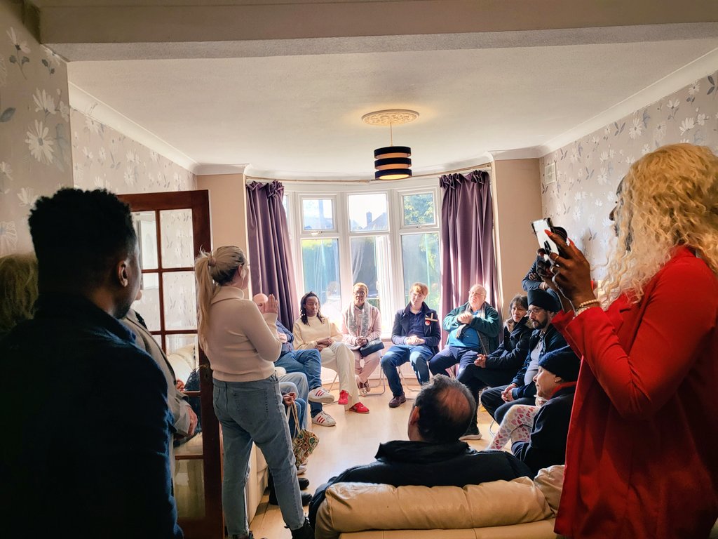 JackEDeakin's tweet photo. Thanks to all the members from Wolverhampton Labour who came to hear @nickyebrennan speak about her candidacy for Mayor & join her campaigning for Penn Labour candidates.
#Nicky4Mayor #FiveMissions https://t.co/mOuTmjJznG