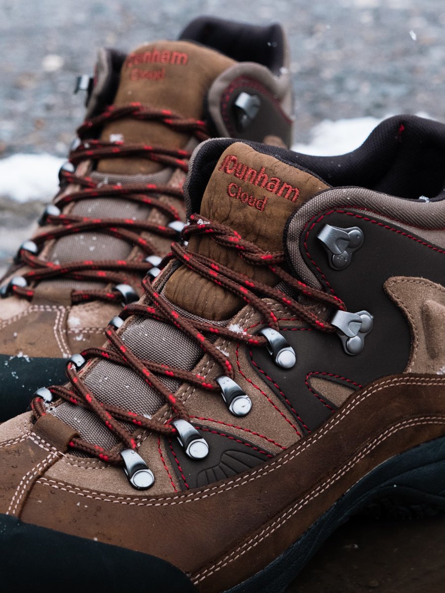 Dunham Shoes tweet media