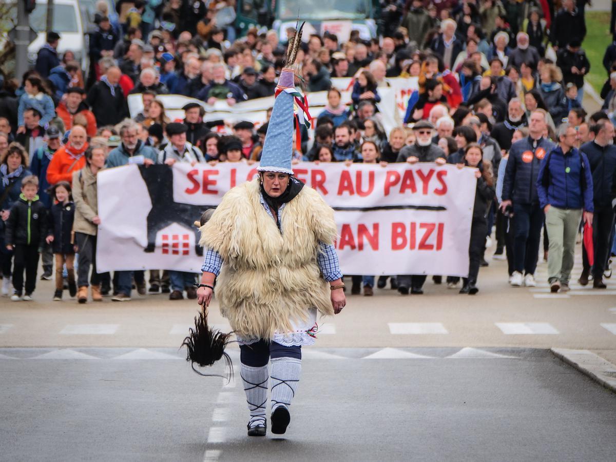 SO_Paysbasque tweet media