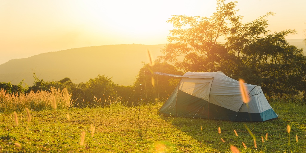 The UK has rediscovered its love for camping, meaning there’s never been a better time to get reacquainted with nature. Travel editor Tristan Parker picks three campsites, all with something different to offer 👉 bit.ly/3MdGSgy