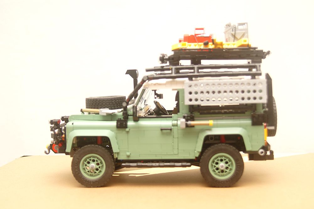 dvschend's tweet photo. Gister gehaald, vandaag af π
#lego #legodefender #legolandrover https://t.co/FEGMskrvbC
